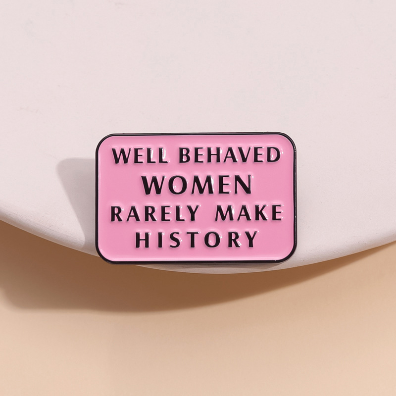 Alfileres esmaltados Girl Powe - Jewelry Making History reseña y precio